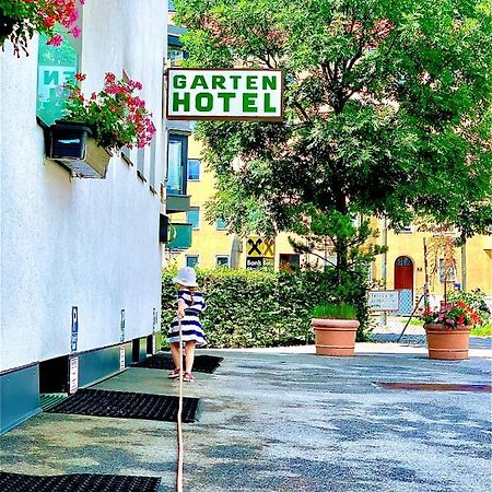 Gartenhotel Garni Pension B&B Інсбрук Екстер'єр фото