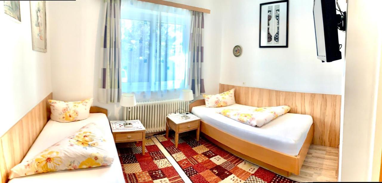 Gartenhotel Garni Pension B&B Інсбрук Екстер'єр фото