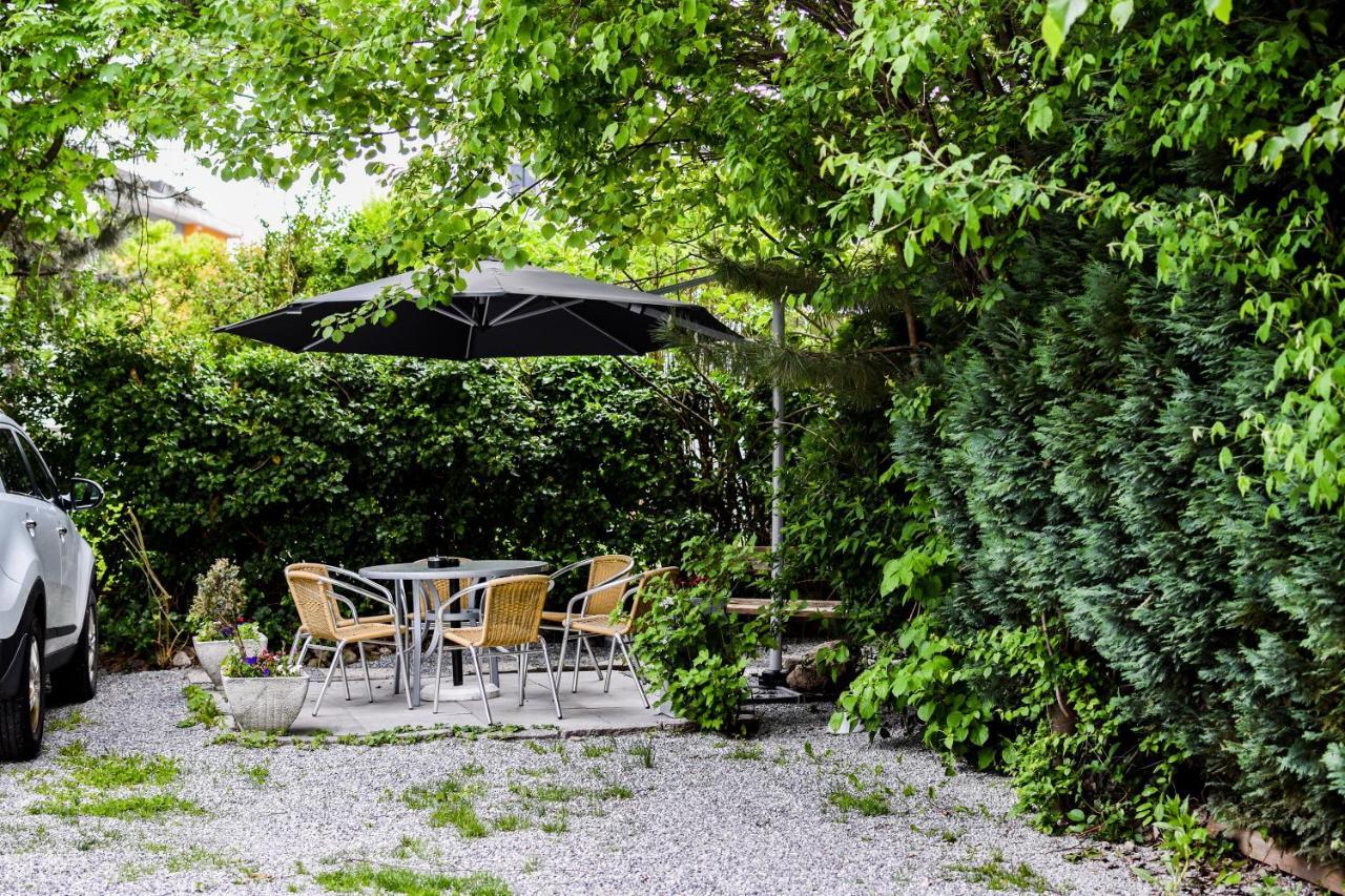 Gartenhotel Garni Pension B&B Інсбрук Екстер'єр фото