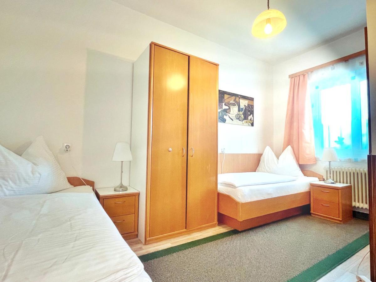 Gartenhotel Garni Pension B&B Інсбрук Екстер'єр фото