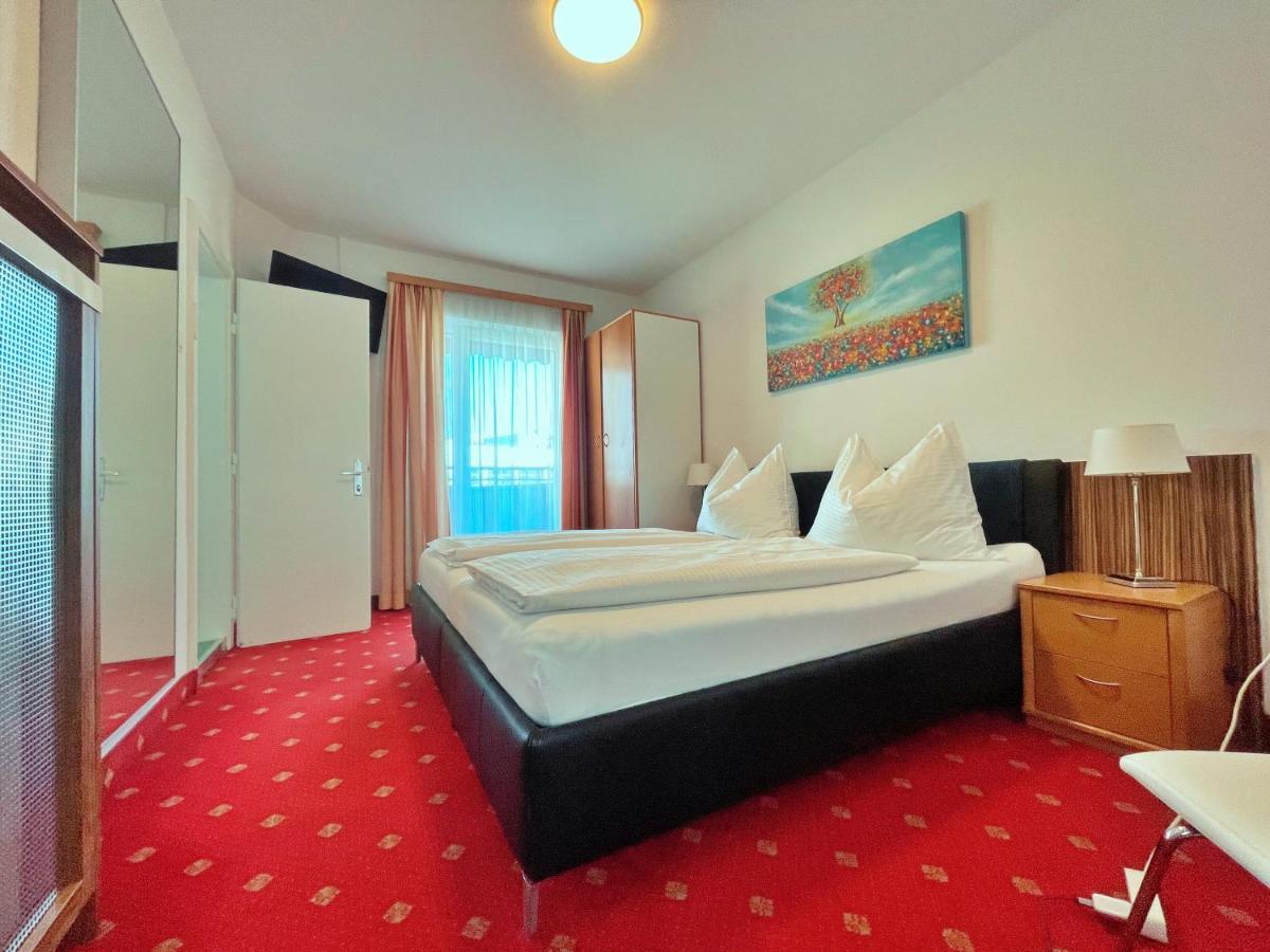 Gartenhotel Garni Pension B&B Інсбрук Екстер'єр фото