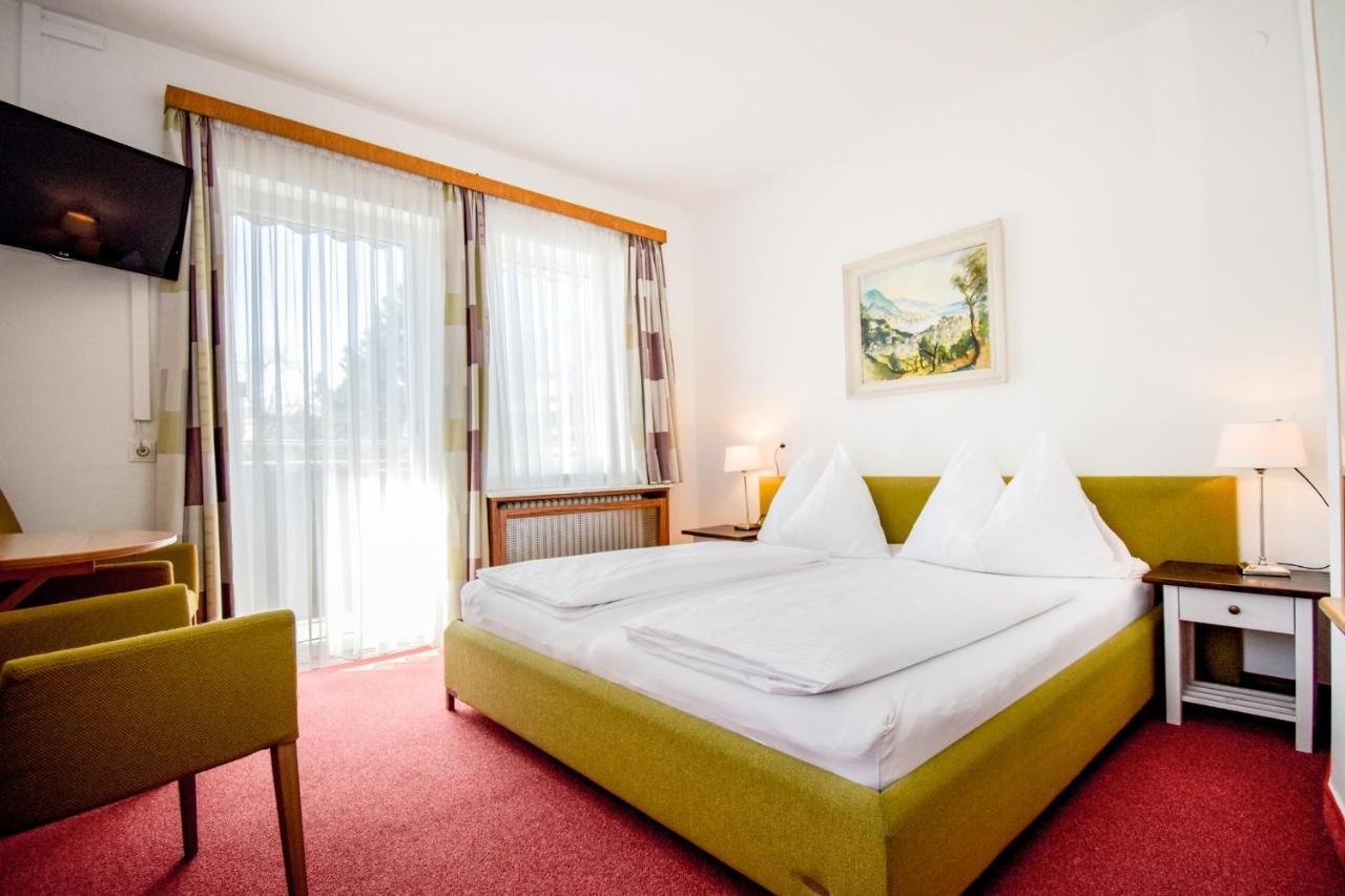 Gartenhotel Garni Pension B&B Інсбрук Екстер'єр фото
